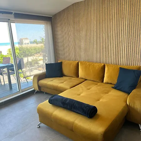 Exclusive Beachfront Luxury! Gruissan
