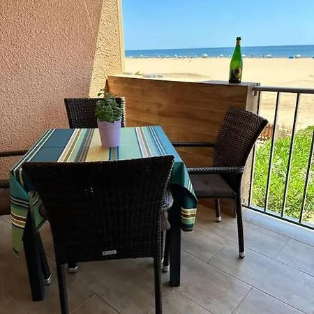 Exclusive Beachfront Luxury! Appartement *